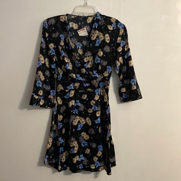 Zara Basic Collection Black,/Blue Floral dress, size XSmall - Picture 1 of 3